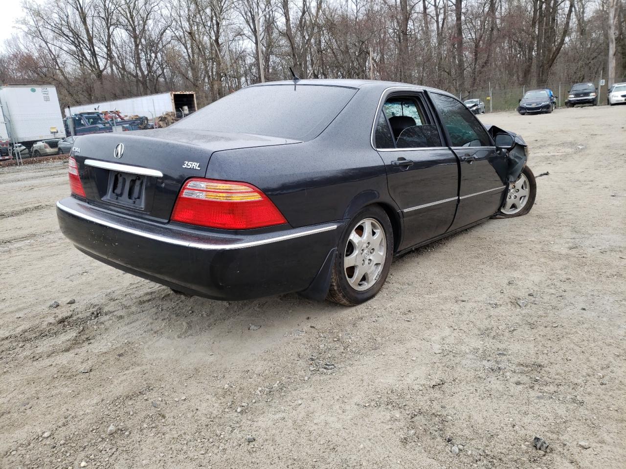 Photo 4 from auction – 2002 ACURA 3.5RL with VIN JH4KA96582C011969