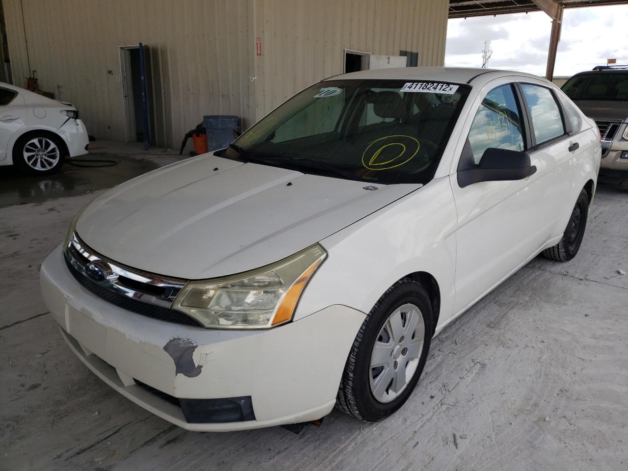 Photo 2 from auction – 2010 FORD FOCUS S with VIN 1FAHP3EN5AW132874