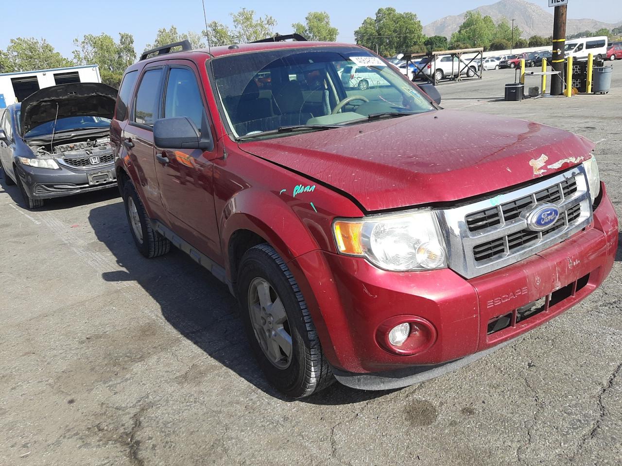 FORD ESCAPE XLT 2010 con VIN 1FMCU0D77AKD13153 - Foto de la subasta