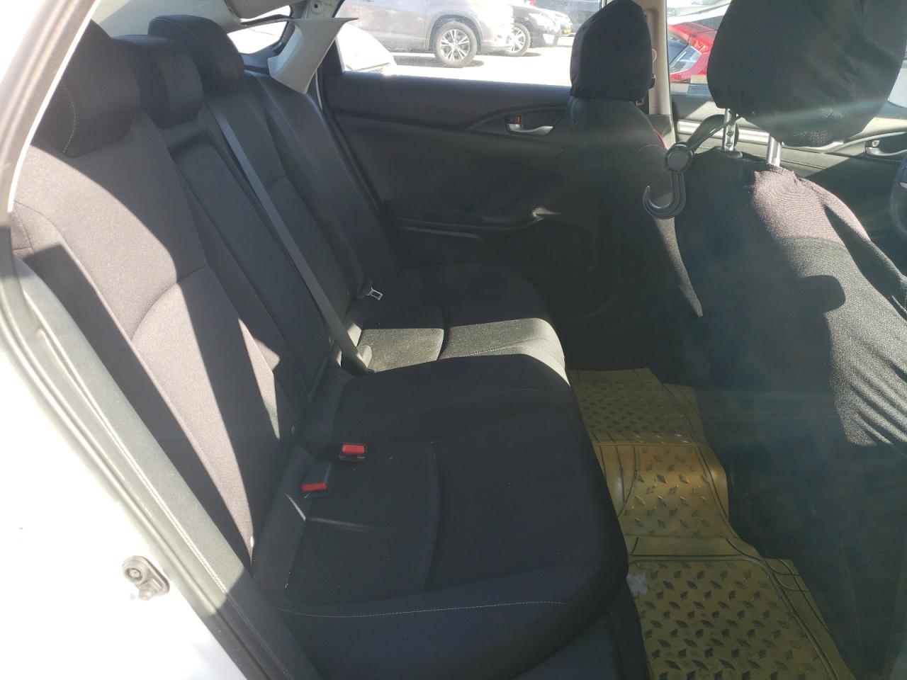 Photo 6 from auction – 2017 HONDA CIVIC EX with VIN 19XFC1F40HE212854