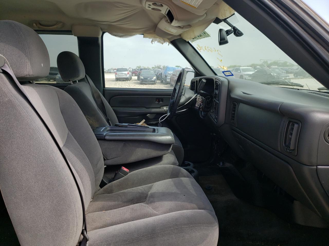 صورة رقم 5 من المزاد - 2004 GMC NEW SIERRA مع VIN 2GTEC19V941245651