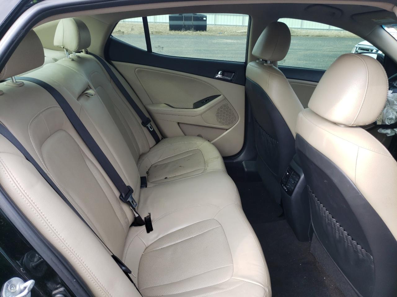 Photo 6 from auction – 2011 KIA OPTIMA EX with VIN KNAGN4A76B5146148