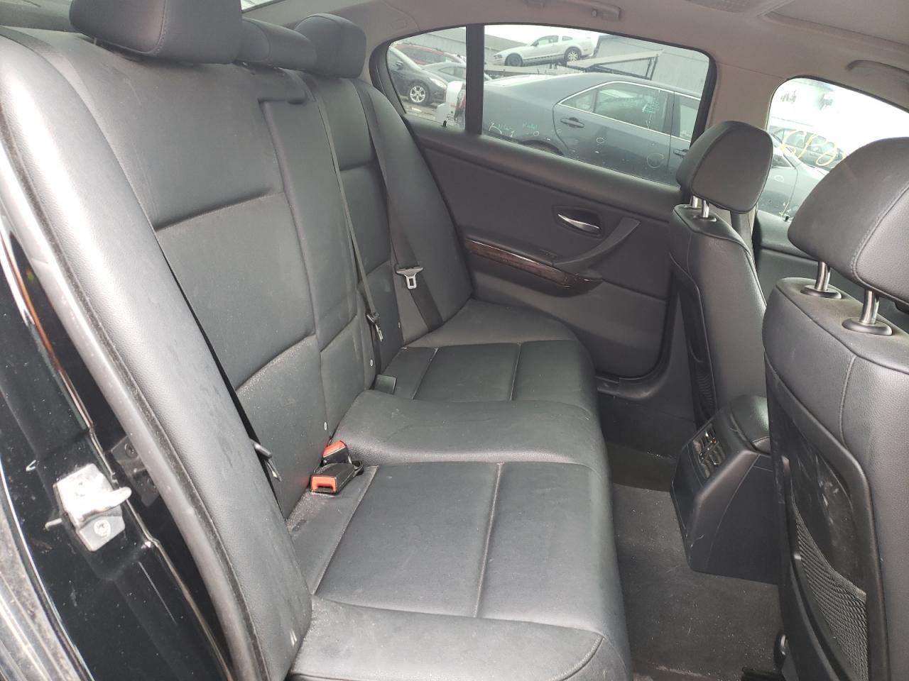 Photo 6 from auction – 2009 BMW 328 XI with VIN WBAPK73529A455591