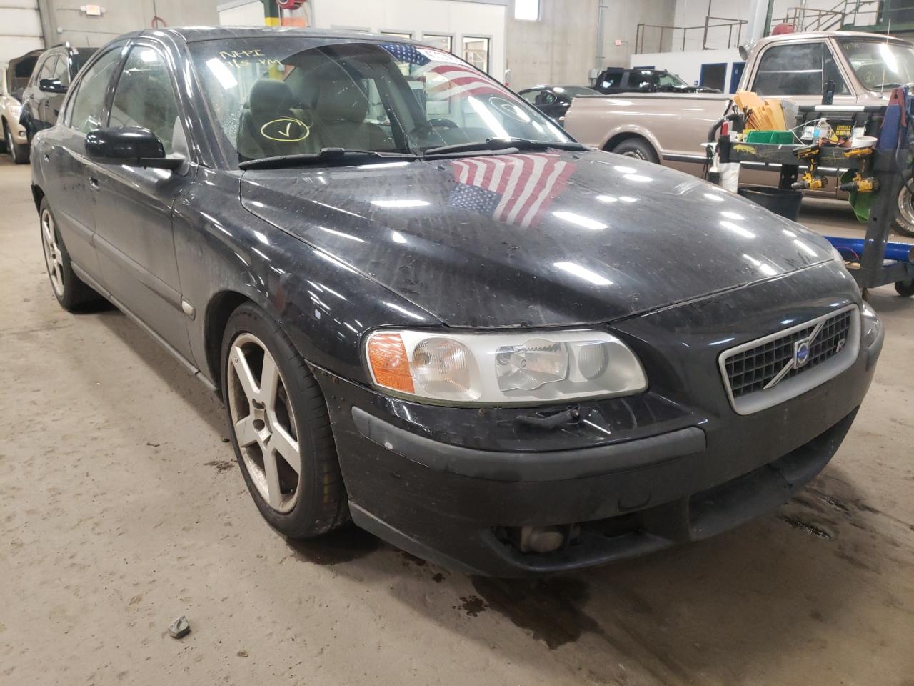 Photo 1 from auction – 2004 VOLVO S60 R with VIN YV1RH52Y642365609