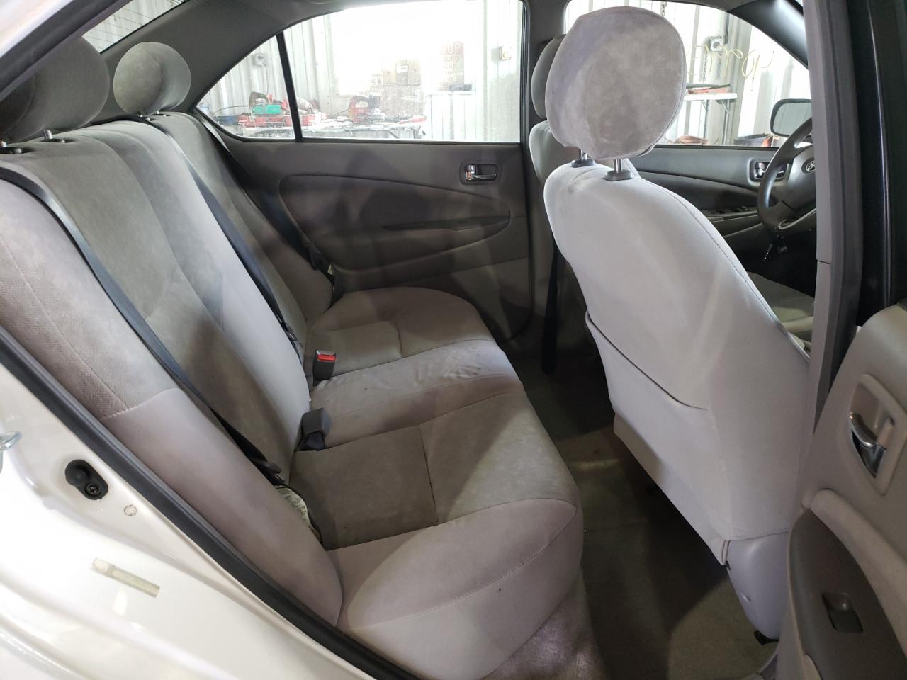 Photo 6 from auction – 2001 TOYOTA PRIUS with VIN JT2BK12UX10026415