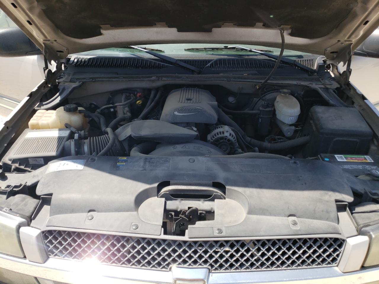 Photo 7 from auction – 2004 CHEVROLET SILVERADO with VIN 1GCEK19T34E269900