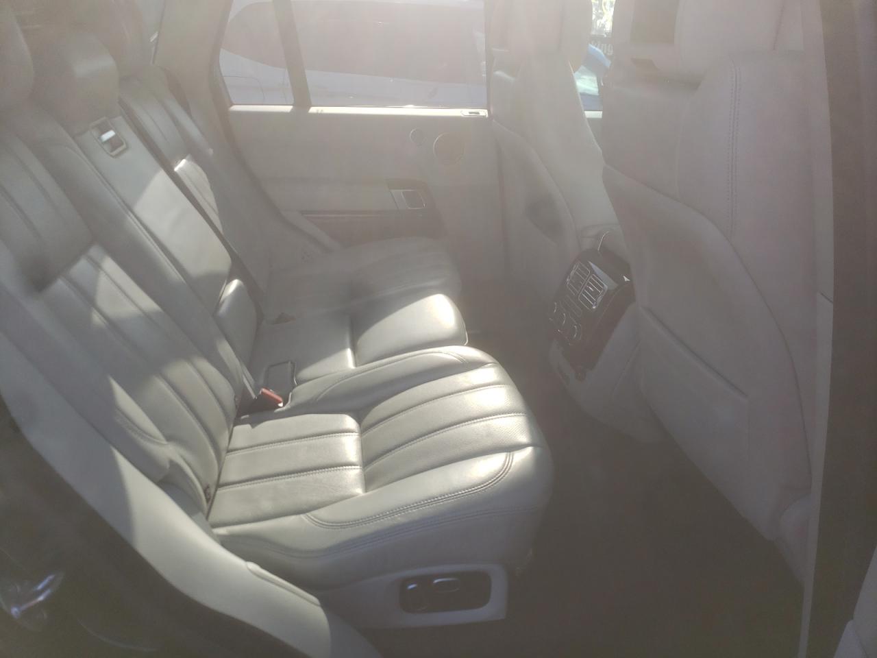 Photo 6 from auction – 2014 LAND ROVER RANGE ROVE with VIN SALGS2VF4EA125305
