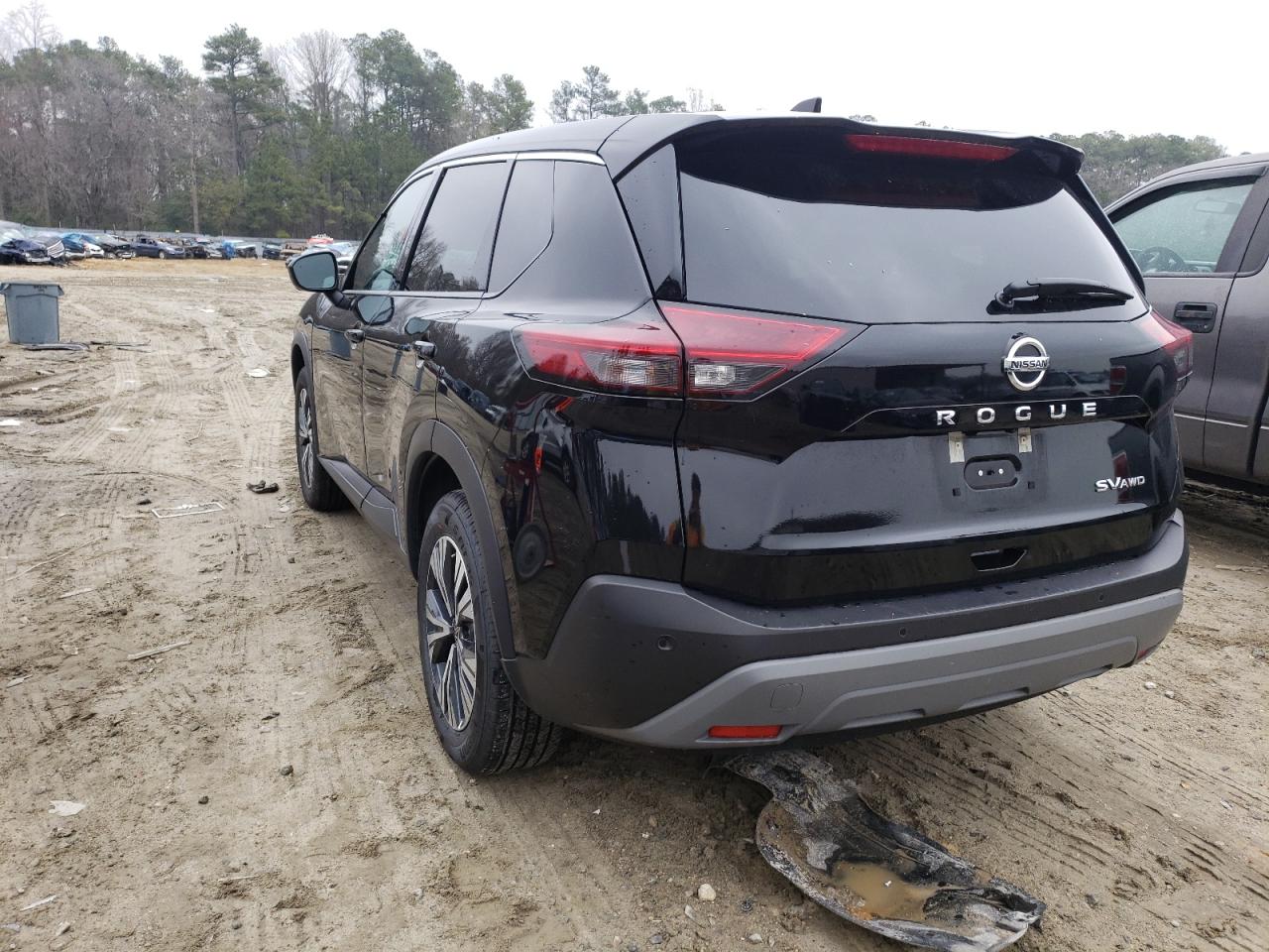 Photo 3 from auction – 2021 NISSAN ROGUE SV with VIN 5N1AT3BB7MC768151