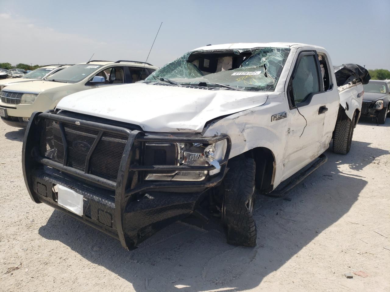 Photo 2 from auction – 2018 FORD F150 SUPER with VIN 1FTFX1E52JKC03140