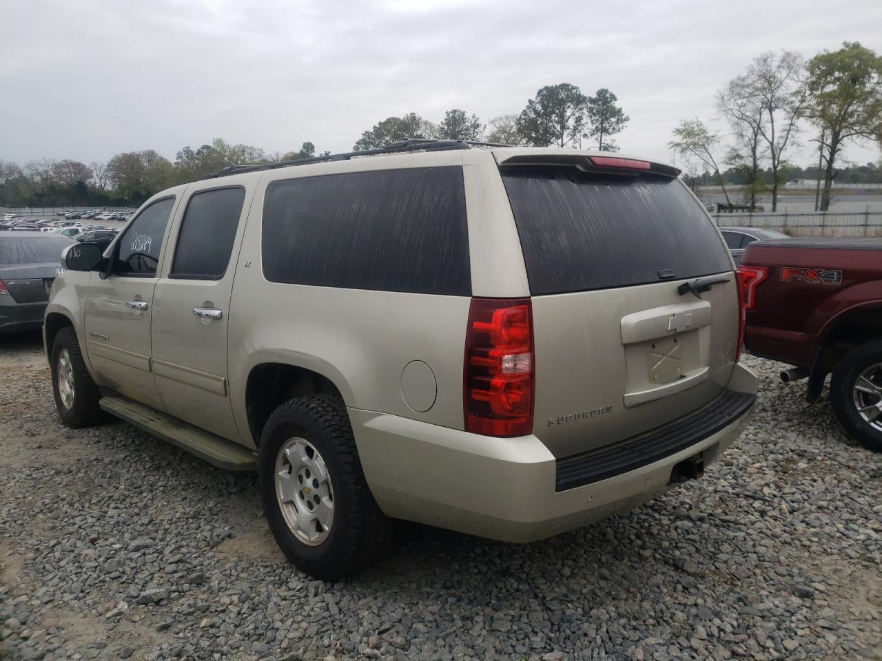 Photo 3 from auction – 2013 CHEVROLET SUBURBAN C with VIN 1GNSCJE02DR194084
