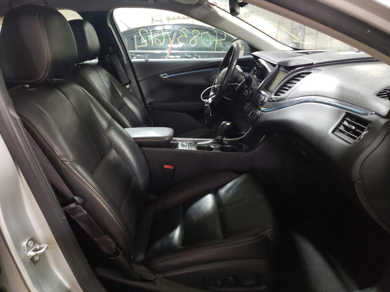 Photo 5 from auction – 2016 CHEVROLET IMPALA LT with VIN 2G1115S37G9205779