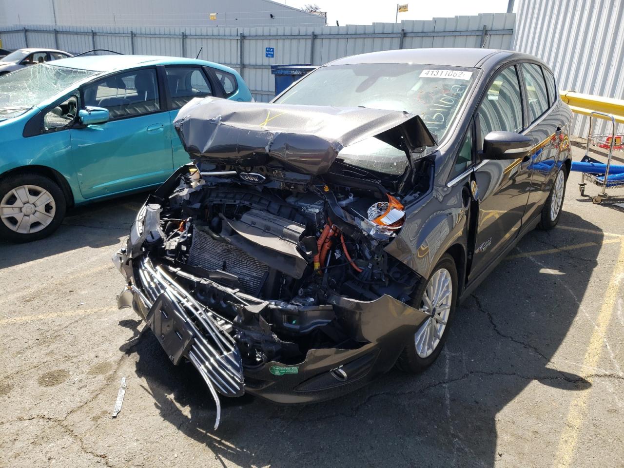 Photo 2 from auction – 2016 FORD C-MAX PREM with VIN 1FADP5CU0GL106911