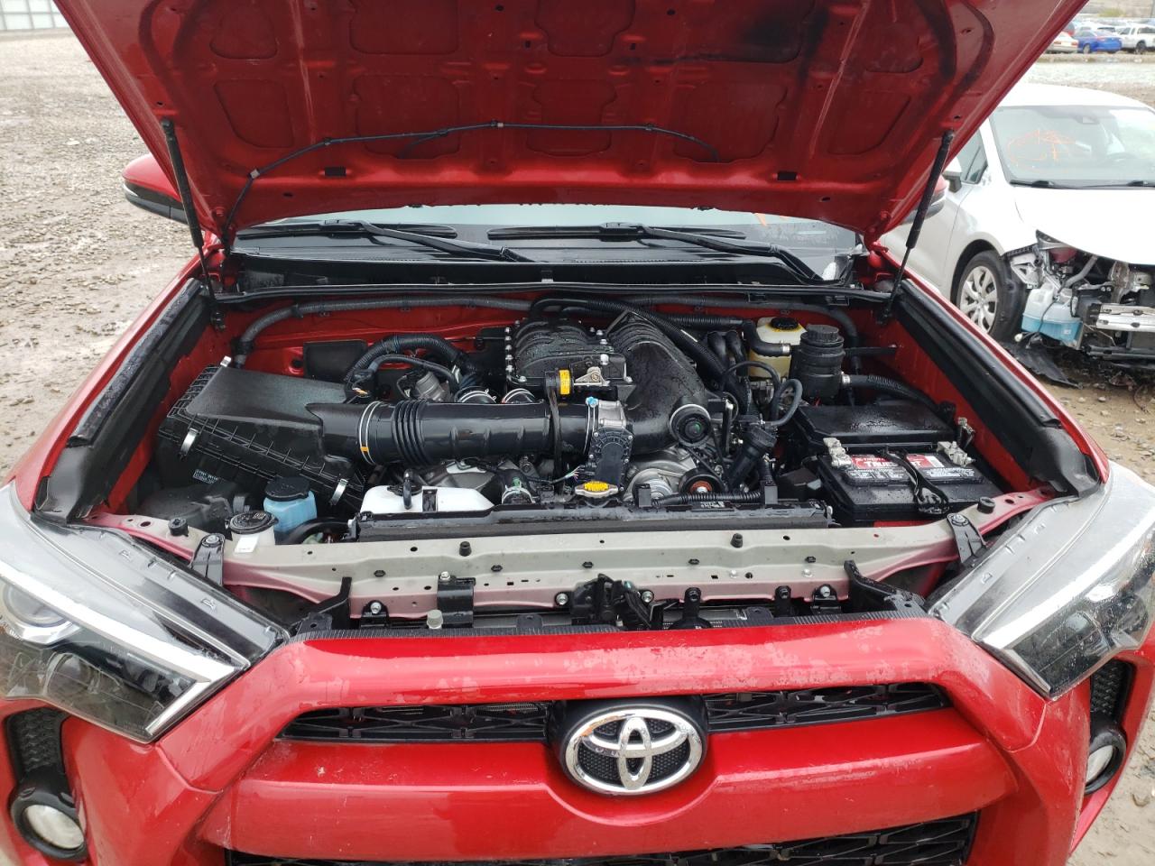 Photo 7 from auction – 2014 TOYOTA 4RUNNER SR with VIN JTEBU5JR5E5200451