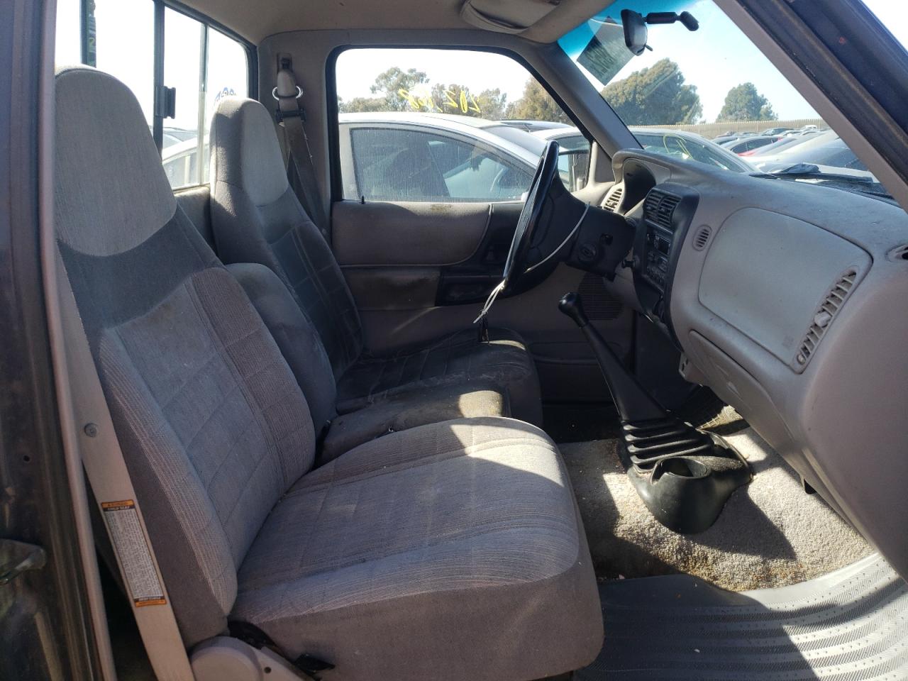 Photo 5 from auction – 1996 FORD RANGER with VIN 1FTCR10U8TPB15484