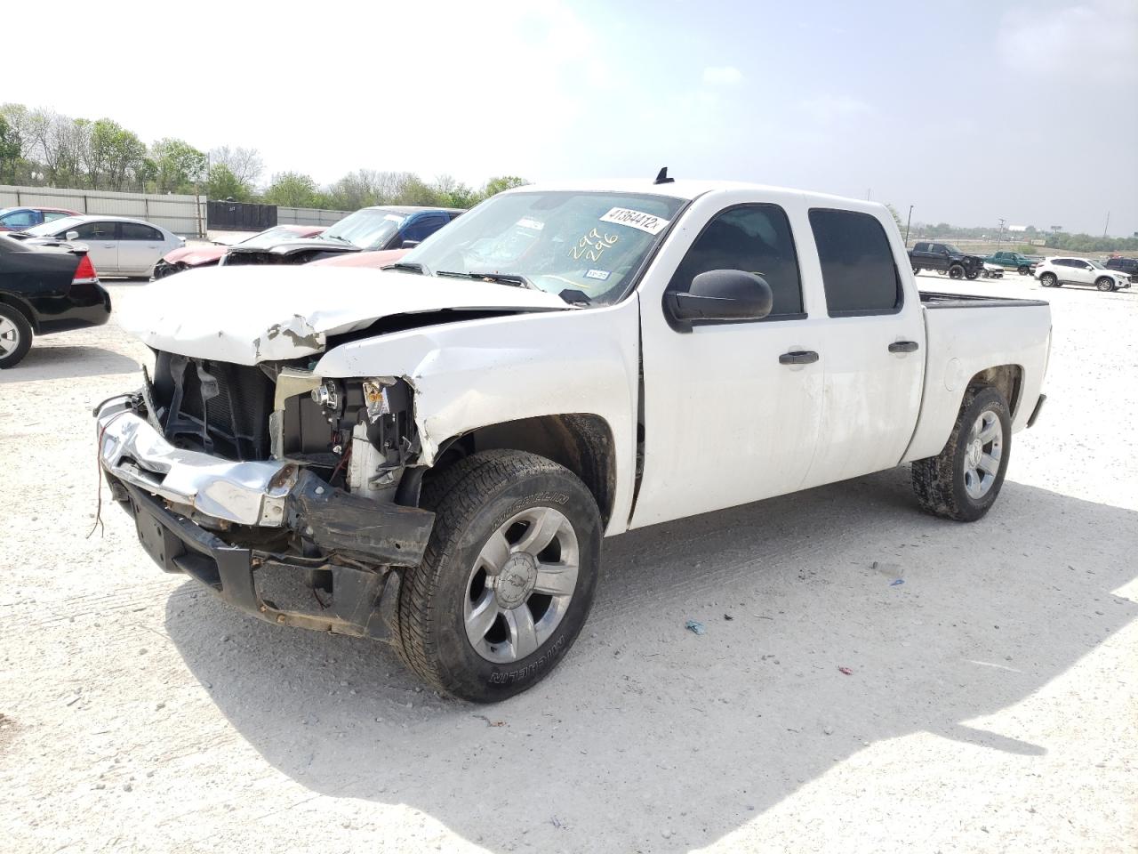 Photo 2 from auction – 2011 CHEVROLET SILVERADO with VIN 3GCPCREA1BG299296