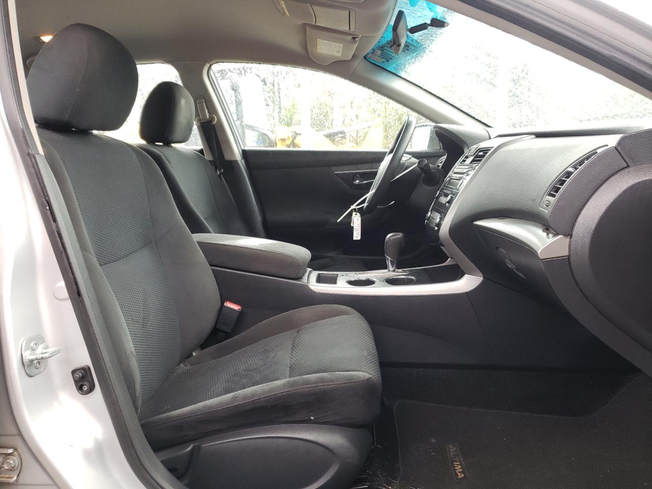 Photo 5 from auction – 2015 NISSAN ALTIMA 2.5 with VIN 1N4AL3AP3FC177020