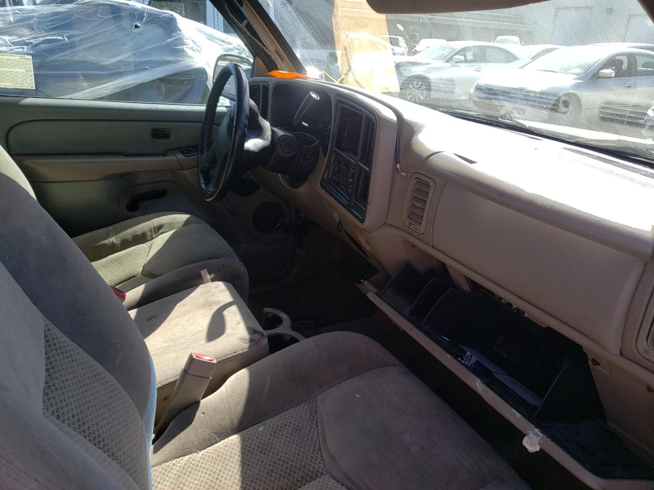 Photo 5 from auction – 2006 CHEVROLET SILVERADO with VIN 2GCEC13T961207265