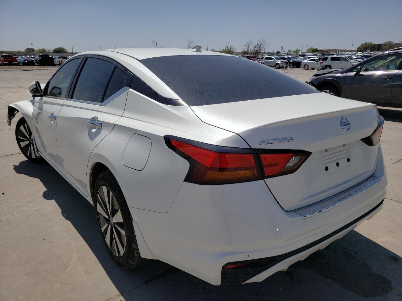 Photo 3 from auction – 2021 NISSAN ALTIMA SV with VIN 1N4BL4DV6MN345951