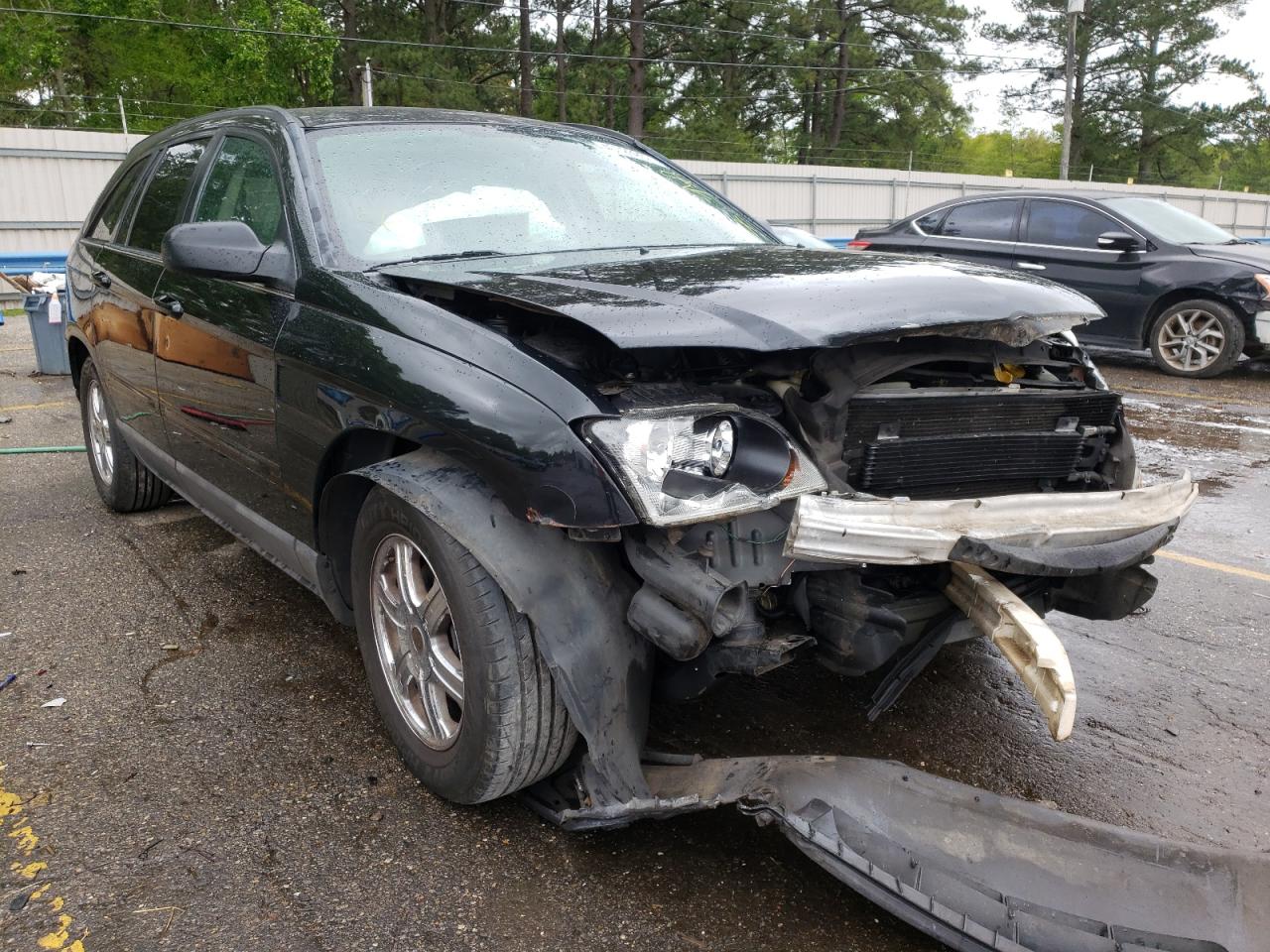 CHRYSLER PACIFICA 2004 with VIN 2C8GM68444R388261 - Photo from auction