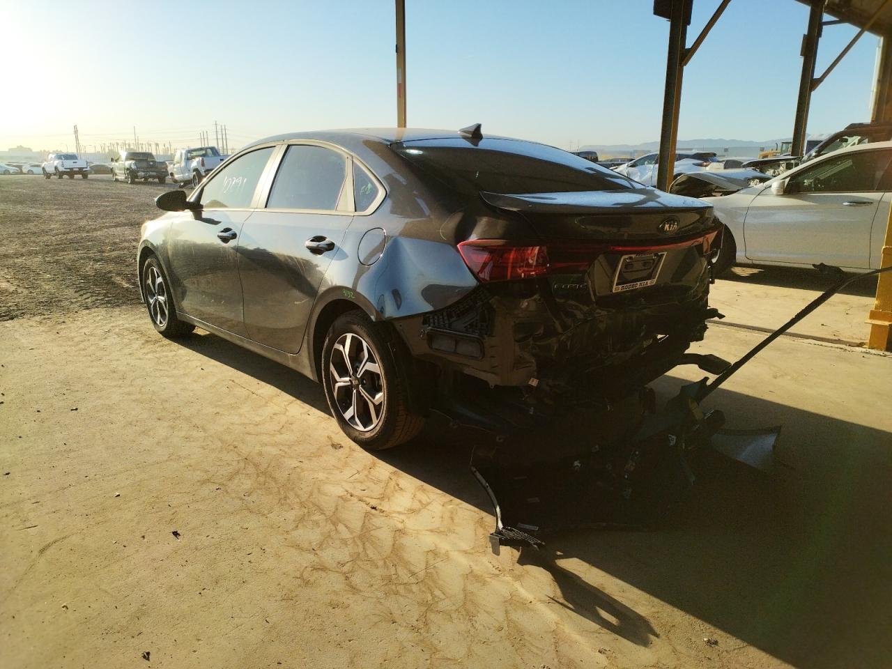 Photo 16 from auction – 2021 KIA FORTE FE with VIN 3KPF24AD2ME412785