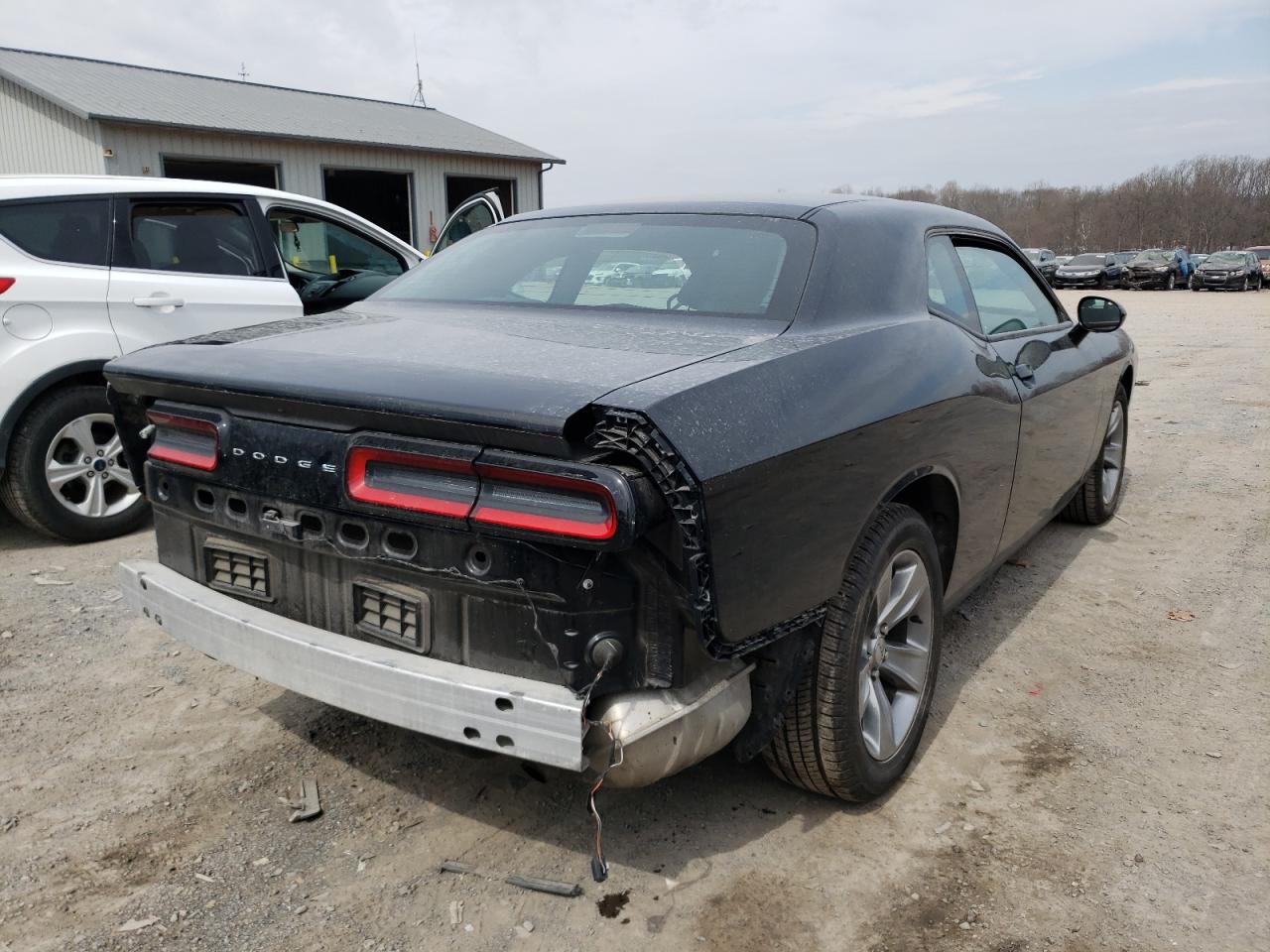 Photo 4 from auction – 2016 DODGE CHALLENGER with VIN 2C3CDZAG4GH262731