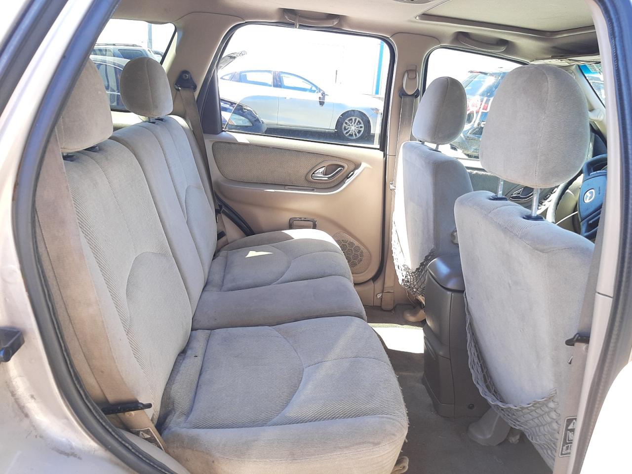 Photo 6 from auction – 2002 MAZDA TRIBUTE LX with VIN 4F2YU09132KM19762