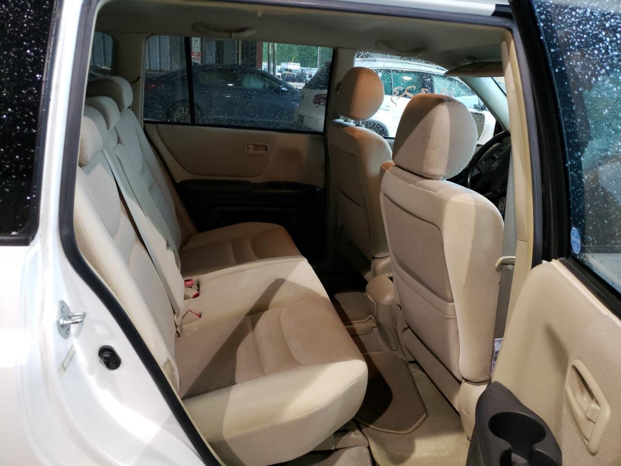 Photo 6 from auction – 2003 TOYOTA HIGHLANDER with VIN JTEGF21A630077892