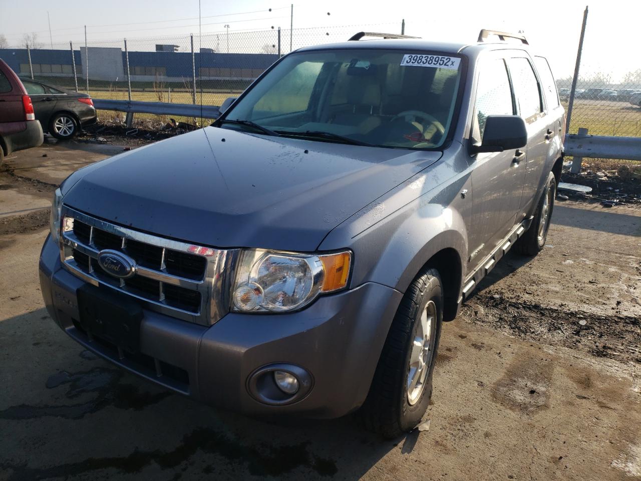 Photo 2 from auction – 2008 FORD ESCAPE XLT with VIN 1FMCU03128KA25581
