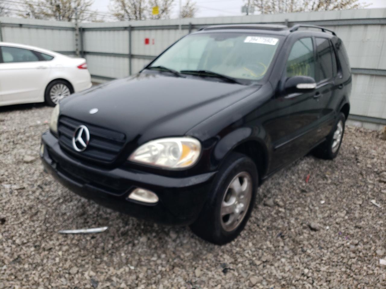 Photo 2 from auction – 2003 MERCEDES-BENZ ML 320 with VIN 4JGAB54E93A372075