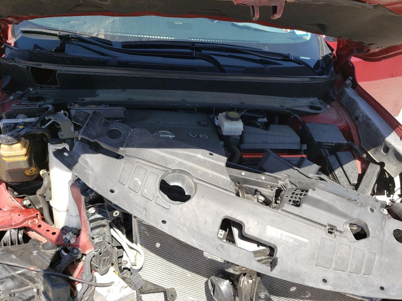 Photo 7 from auction – 2016 NISSAN PATHFINDER with VIN 5N1AR2MN1GC626673