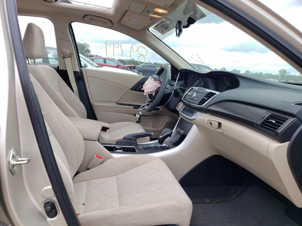 Photo 5 from auction – 2014 HONDA ACCORD EX with VIN 1HGCR2F72EA214400