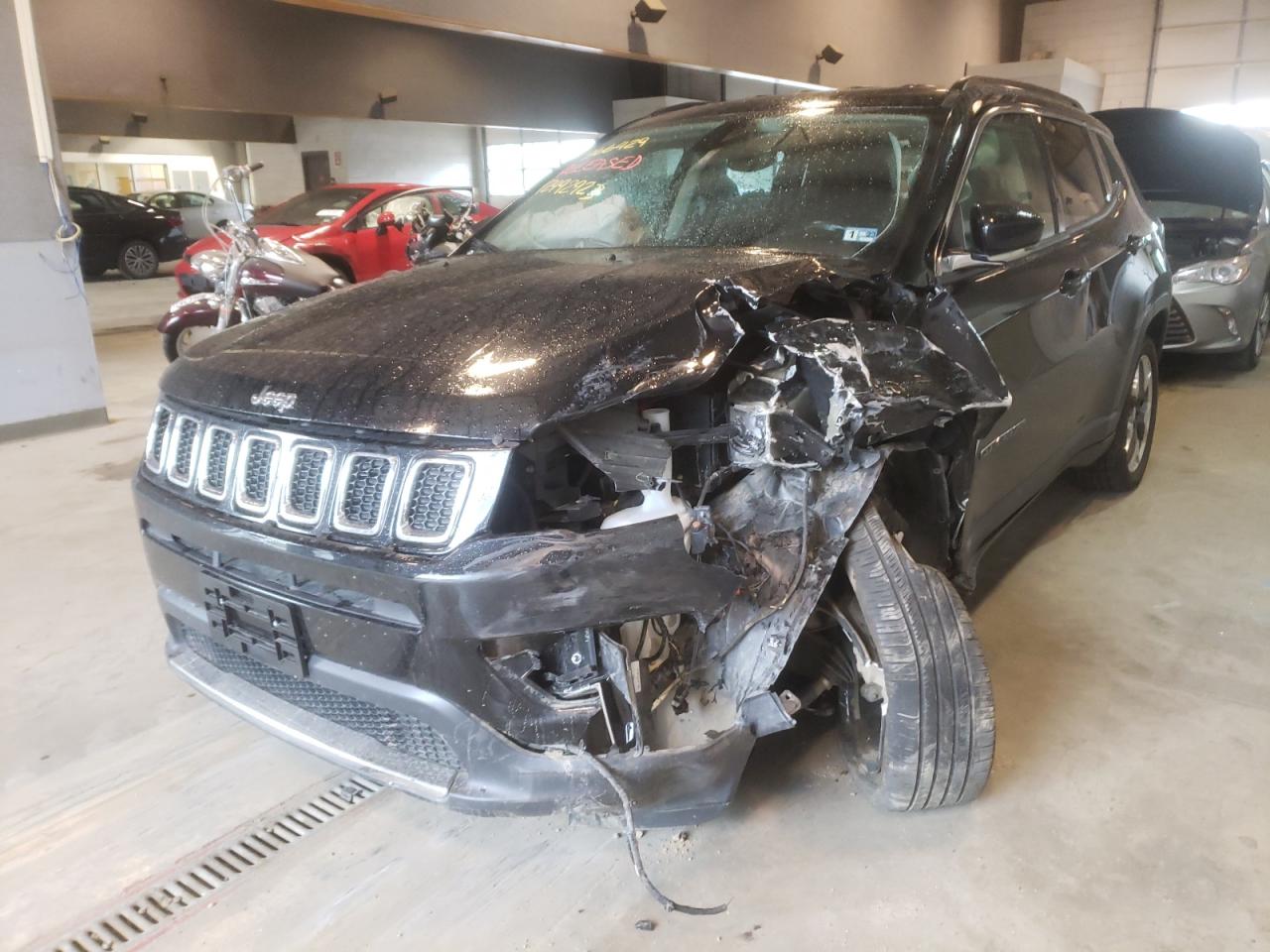 Photo 2 from auction – 2020 JEEP COMPASS LI with VIN 3C4NJDCB5LT127390