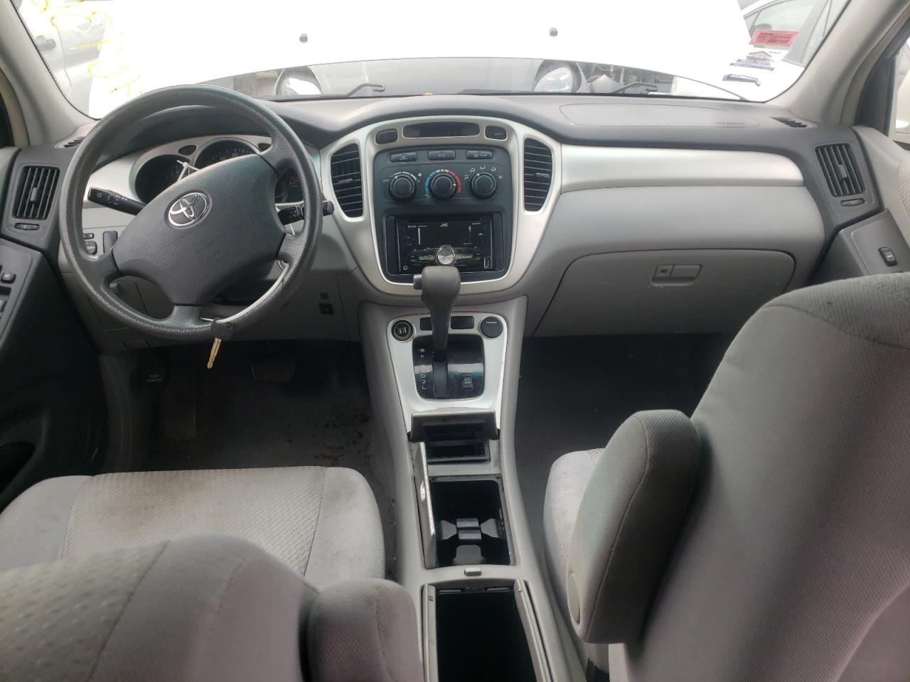 Photo 9 from auction – 2006 TOYOTA HIGHLANDER with VIN JTEGD21A960149176
