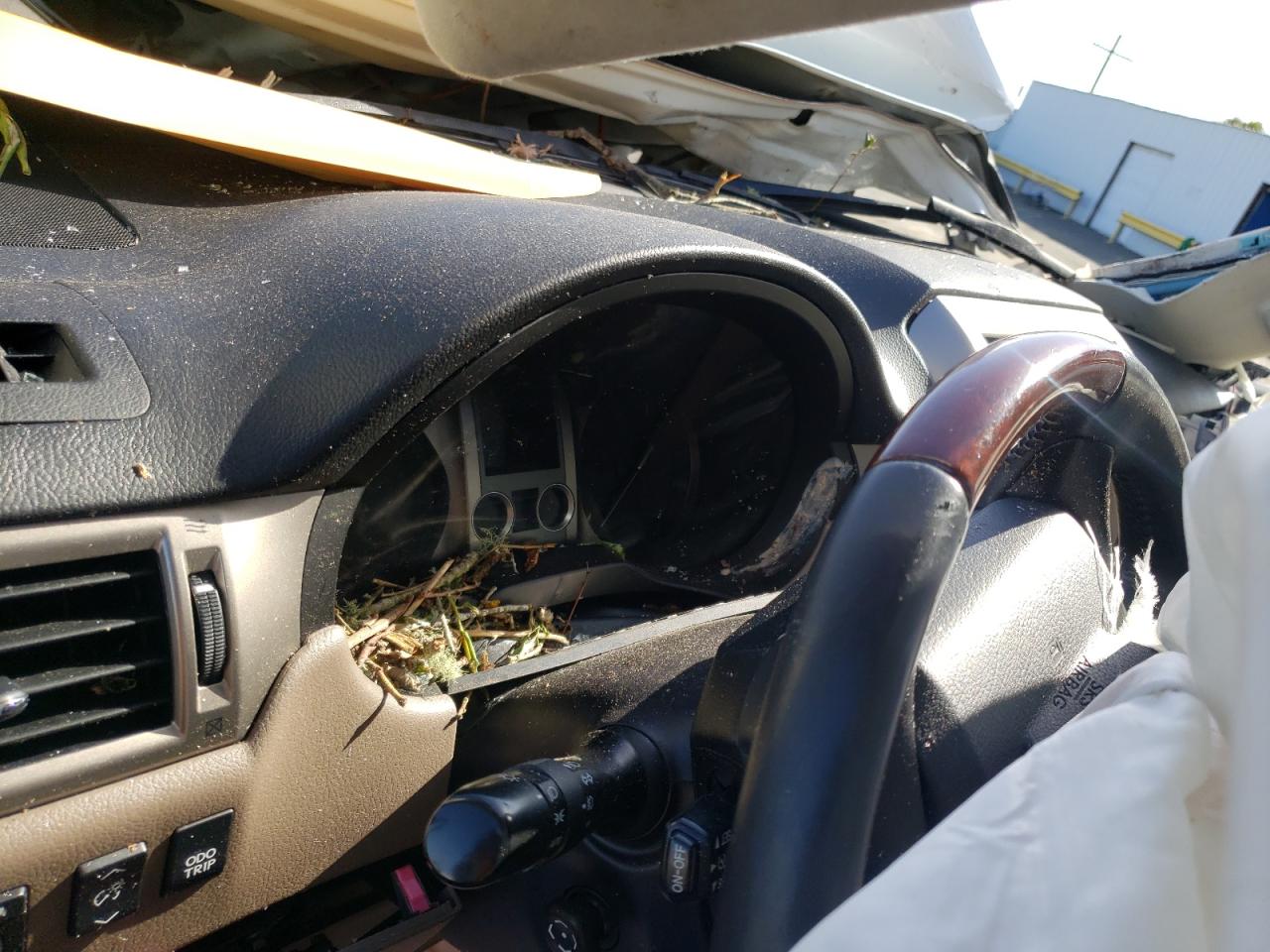 Photo 8 from auction – 2015 LEXUS GX 460 PRE with VIN JTJJM7FX7F5104645