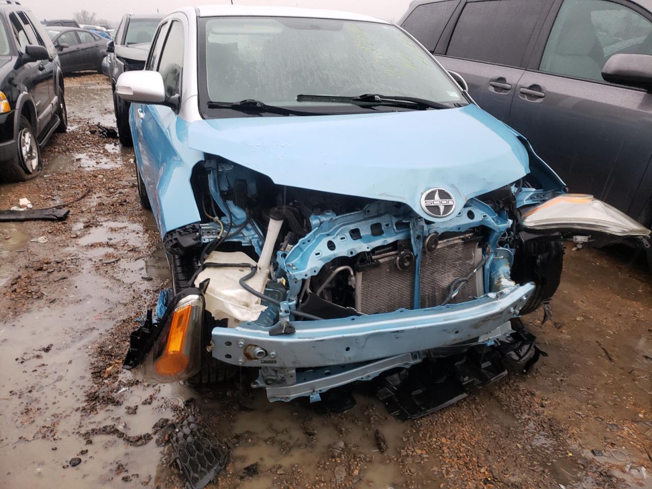 Photo 9 from auction – 2014 TOYOTA SCION XD with VIN JTKKUPB41E1039874