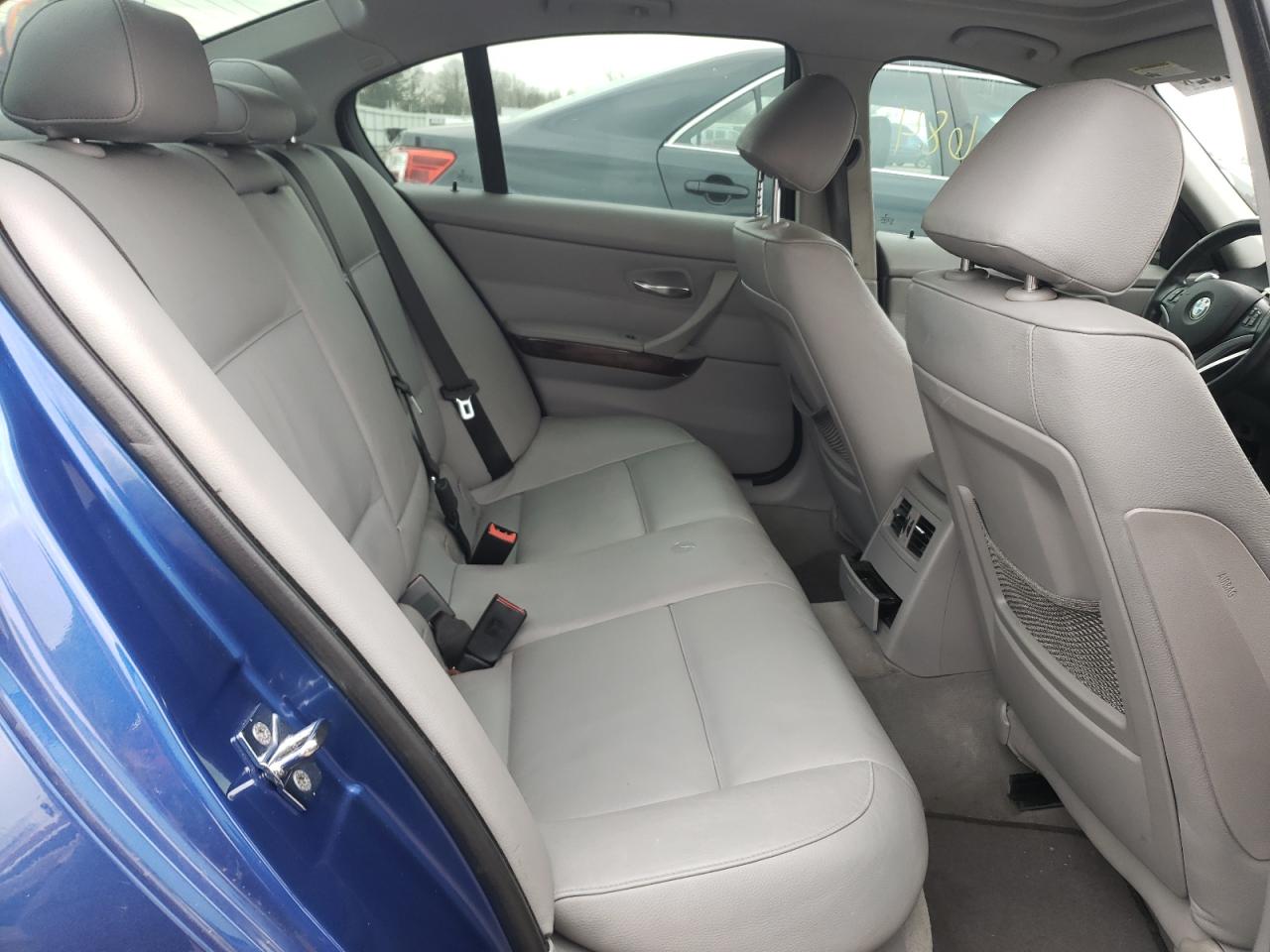 Photo 6 from auction – 2008 BMW 328 I with VIN WBAVA37508NL54702