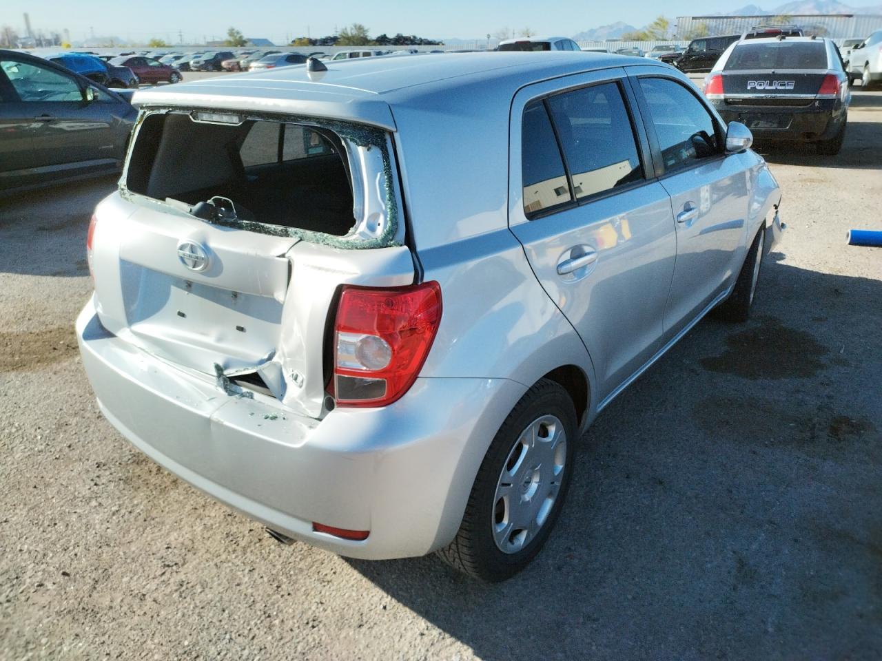 Photo 4 from auction – 2008 TOYOTA SCION XD with VIN JTKKU10458J024511