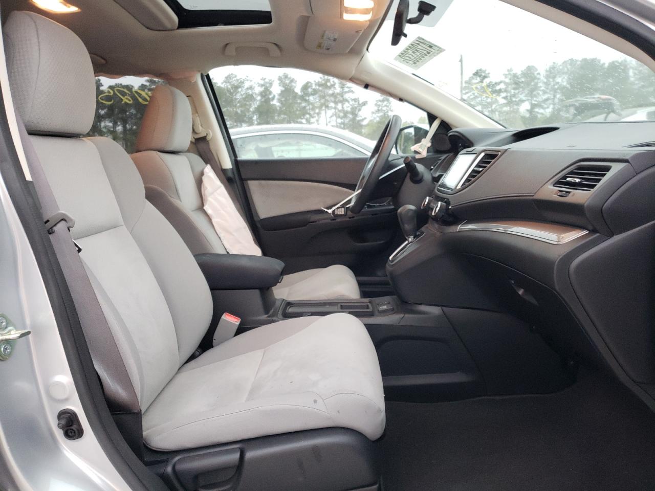 Photo 5 from auction – 2015 HONDA CR-V EX with VIN 2HKRM3H59FH522179