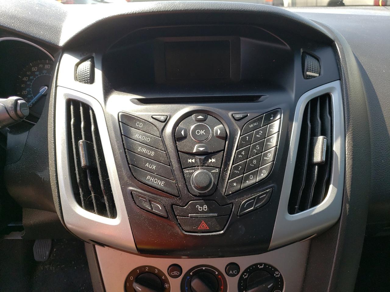 Фото 9 с аукциона – 2012 FORD FOCUS SE с VIN 1FAHP3K2XCL302449