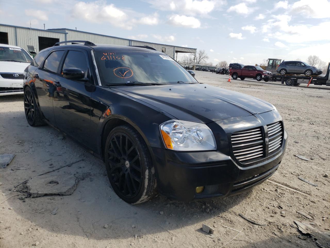 DODGE MAGNUM R/T 2005 with VIN 2D8GV58265H611108 - Photo from auction