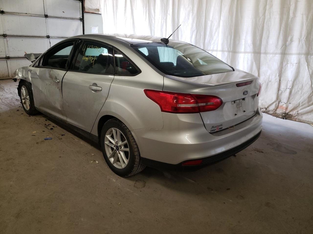 Photo 3 from auction – 2015 FORD FOCUS SE with VIN 1FADP3F27FL217419