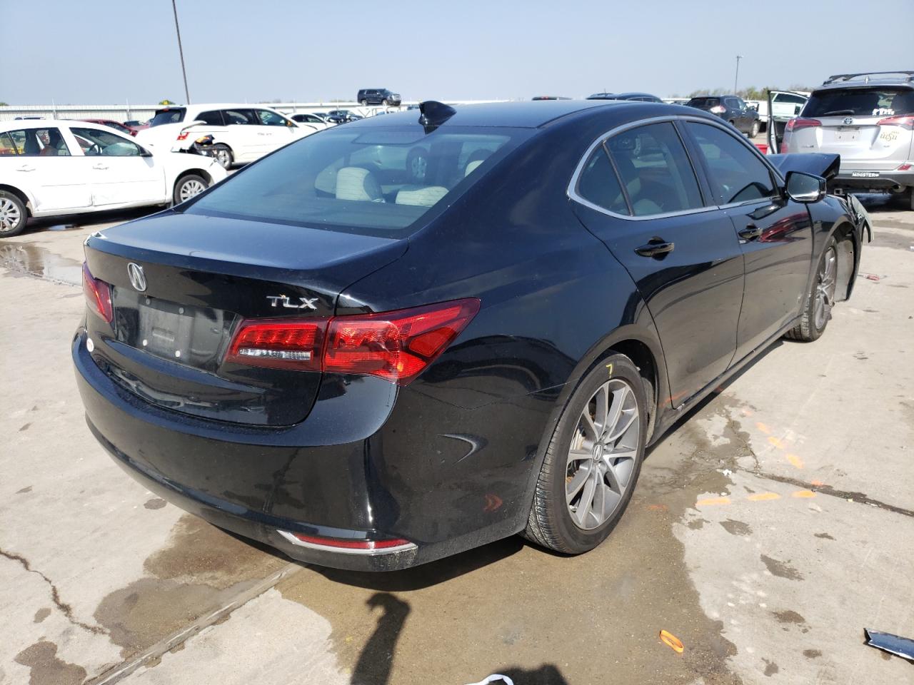 Photo 4 from auction – 2016 ACURA TLX with VIN 19UUB2F36GA002852