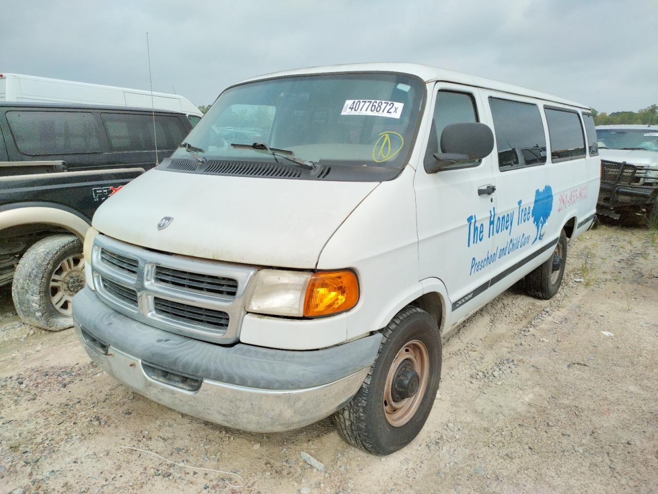 Photo 2 from auction – 1999 DODGE RAM 3500 with VIN 2B5WB35Y8XK524275