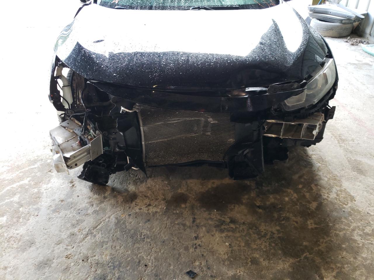 Photo 9 from auction – 2016 HONDA CIVIC LX with VIN 2HGFC4B09GH303839