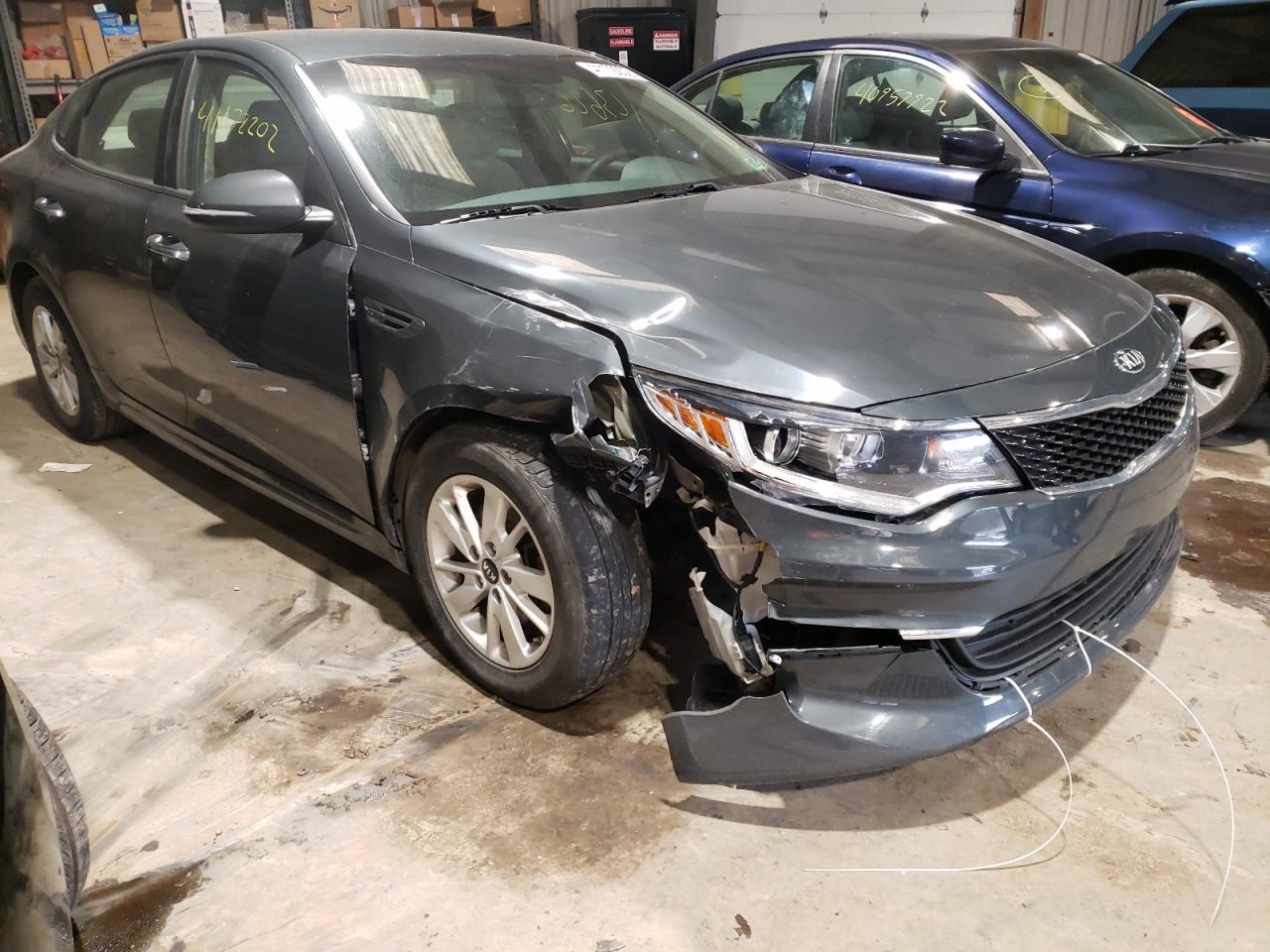 Photo 9 from auction – 2016 KIA OPTIMA LX with VIN 5XXGT4L33GG003969