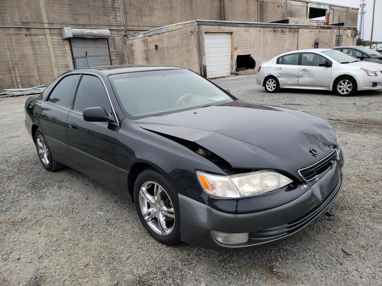 LEXUS ES 300 1999 with VIN JT8BF28G4X5067166 - Photo from auction