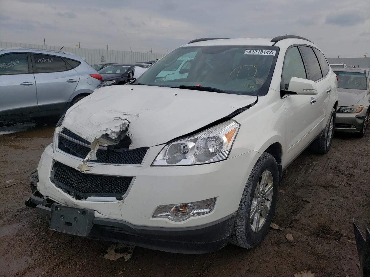 Photo 2 from auction – 2012 CHEVROLET TRAVERSE L with VIN 1GNKVJED6CJ358799