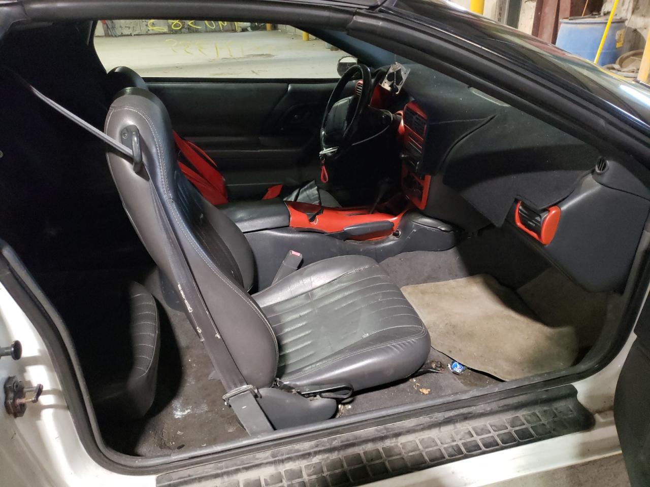 Photo 5 from auction – 1997 CHEVROLET CAMARO BAS with VIN 2G1FP22K4V2108409