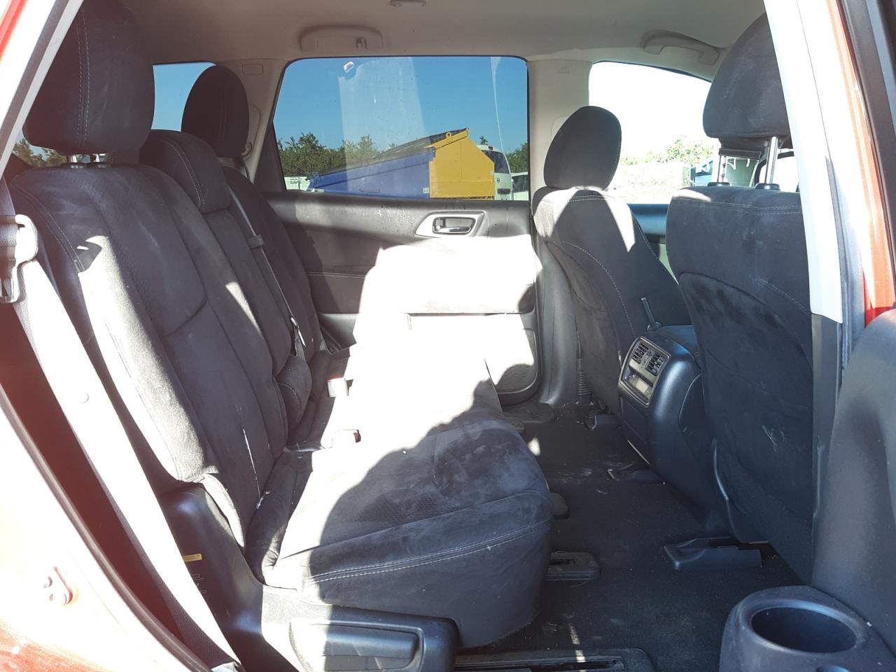 Photo 6 from auction – 2015 NISSAN PATHFINDER with VIN 5N1AR2MN9FC602152