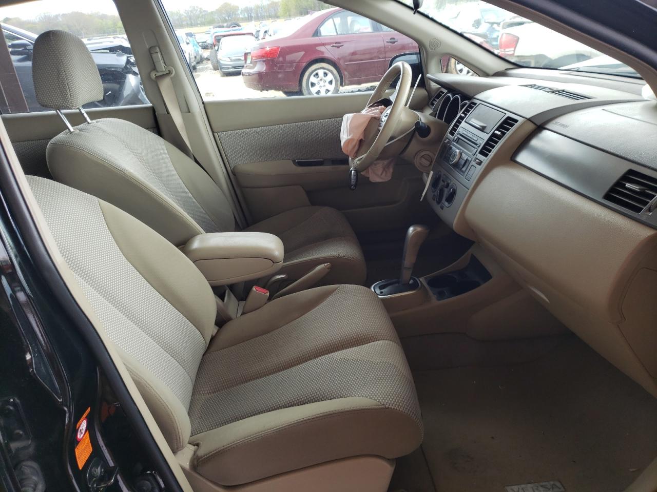 Photo 5 from auction – 2008 NISSAN VERSA S with VIN 3N1BC13E68L404760